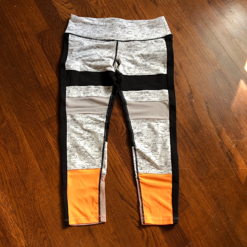 Splits59 Rebel Capri